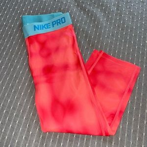 Nike Pro Capri Girls Leggings